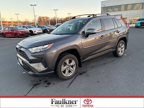 Certified 2024 Toyota RAV4 XLE w/ Convenience Package image 17