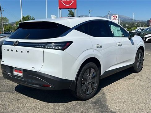 New 2025 Nissan Murano SL image 4