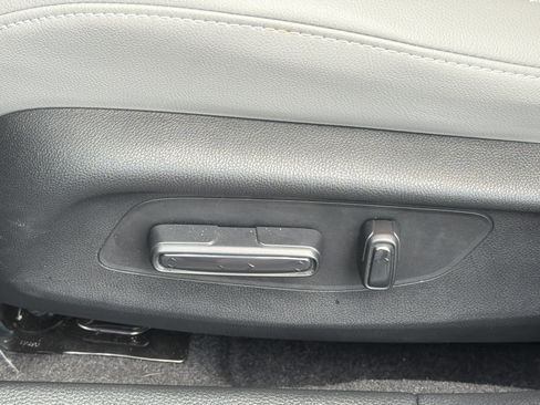 Certified 2025 Honda Civic Sport Touring image 18