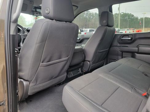 Used 2023 Chevrolet Silverado 1500 Custom Trail Boss image 21