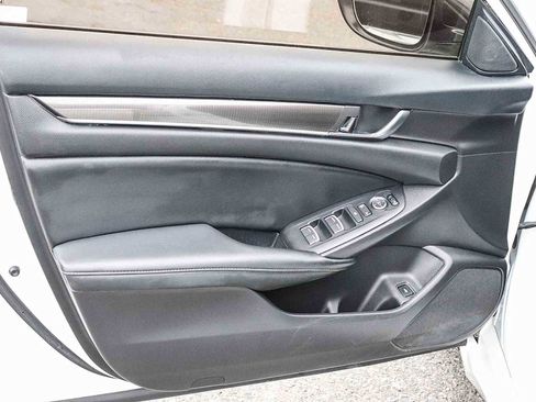 Used 2022 Honda Accord Sport image 21