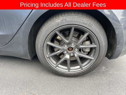 Used 2023 Tesla Model 3 Standard Range RWD image 3