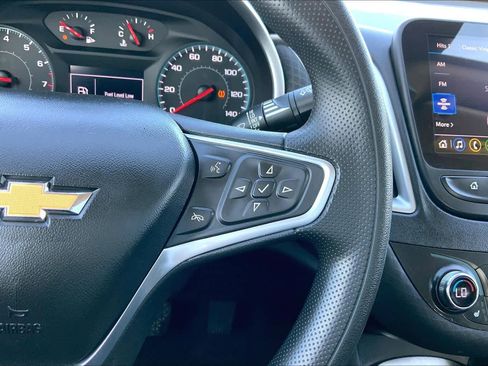 Used 2023 Chevrolet Malibu LT image 25