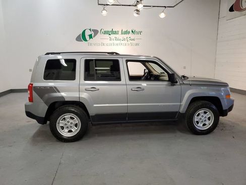 Used 2014 Jeep Patriot Sport w/ Power Value Group AWD/4WD image 7
