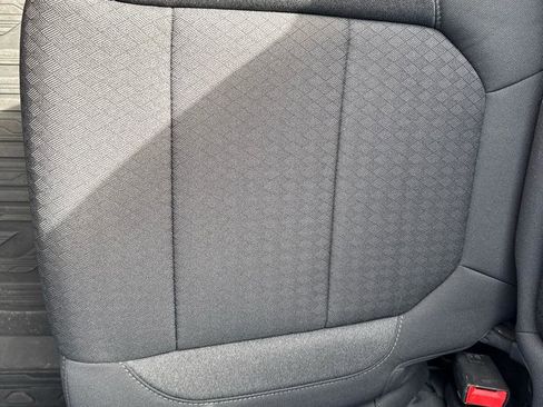 Used 2022 GMC Sierra 1500 Elevation image 17