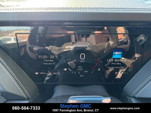 New 2026 GMC Yukon Elevation w/ Elevation Premium Package image 17