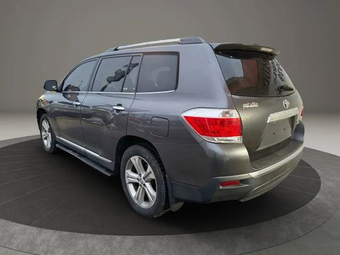 Used 2012 Toyota Highlander Limited image 9