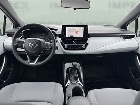 Used 2024 Toyota Corolla SE FWD image 11