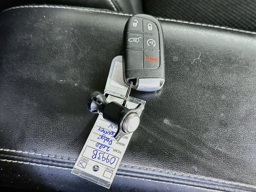 Used 2020 Dodge Journey Crossroad FWD image 36