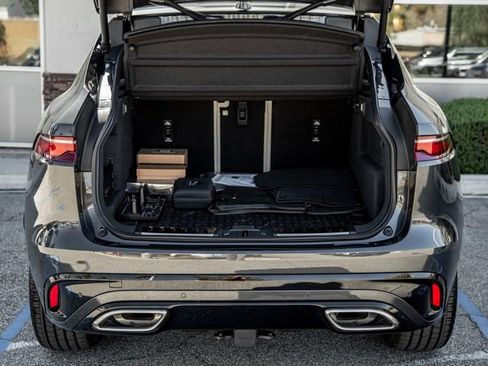 New 2025 Jaguar F-PACE R-Dynamic S image 21