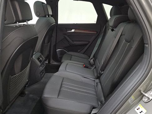 Used 2023 Audi Q5 2.0T Prestige w/ Prestige Package AWD/4WD image 13