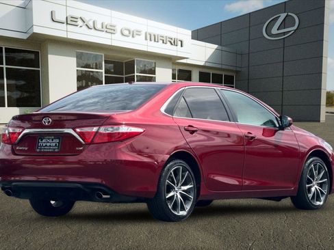 Used 2015 Toyota Camry XSE w/ Advanced Technology Package FWD image 8