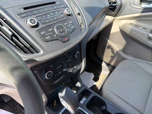Used 2018 Ford Escape SE AWD/4WD image 38