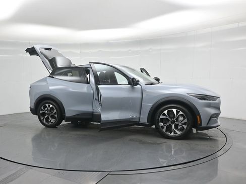 New 2026 Ford Mustang Mach-E Select image 30