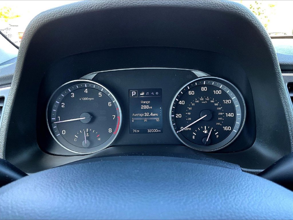 Used 2018 Hyundai Elantra SEL w/ Cargo Package FWD image 16