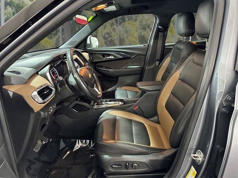 Used 2021 Chevrolet TrailBlazer ACTIV w/ Sun and Liftgate Package AWD/4WD image 9