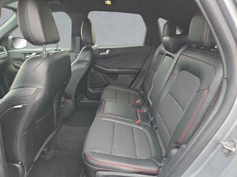 Used 2024 Ford Escape ST-Line w/ Tech Pack #1 AWD/4WD image 23