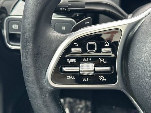 Used 2021 Mercedes-Benz CLA 250 image 22