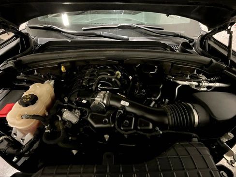 Used 2022 Jeep Grand Cherokee L Laredo image 29