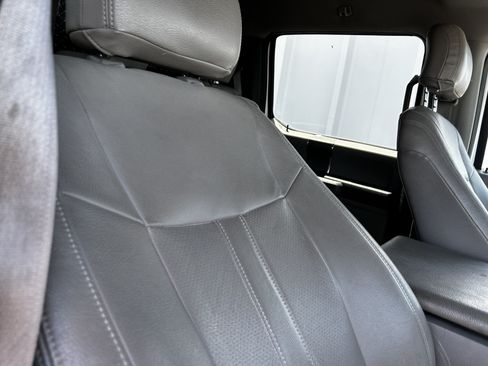 Used 2016 Ford F150 XLT w/ Equipment Group 302A Luxury AWD/4WD image 13