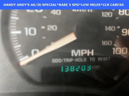 Used 2002 Chevrolet S10 Pickup 2WD Regular Cab image 12