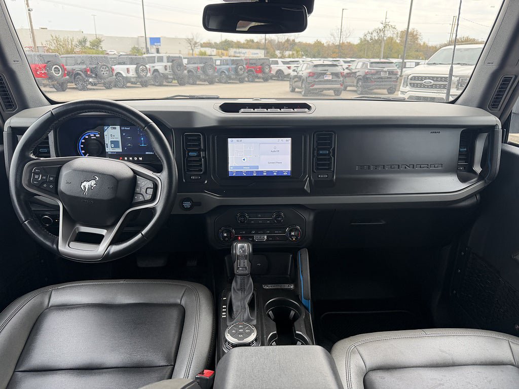 Used 2023 Ford Bronco Black Diamond w/ Sasquatch Package AWD/4WD image 10