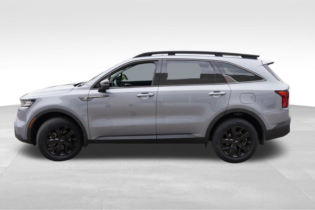 Certified 2023 Kia Sorento S AWD/4WD image 9