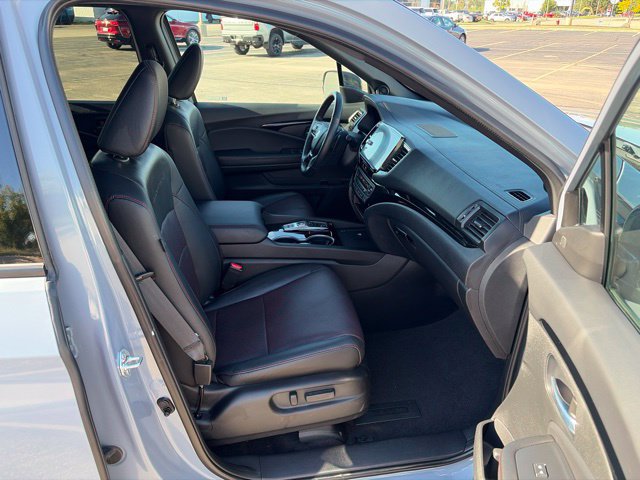 Used 2025 Honda Ridgeline Black Edition image 22