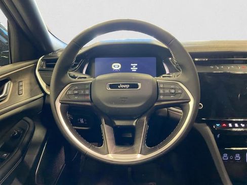New 2026 Jeep Grand Cherokee Limited AWD/4WD image 12