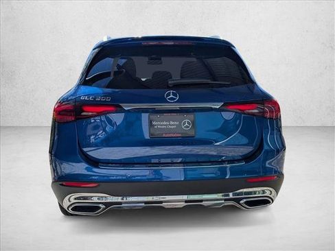 Certified 2025 Mercedes-Benz GLC 300 image 7