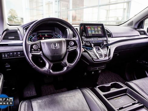 Used 2023 Honda Odyssey Elite image 11