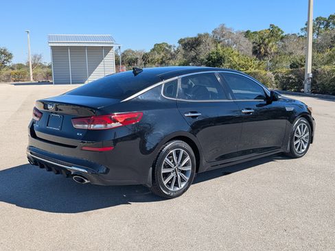 Used 2019 Kia Optima EX w/ EX Premium Package image 5