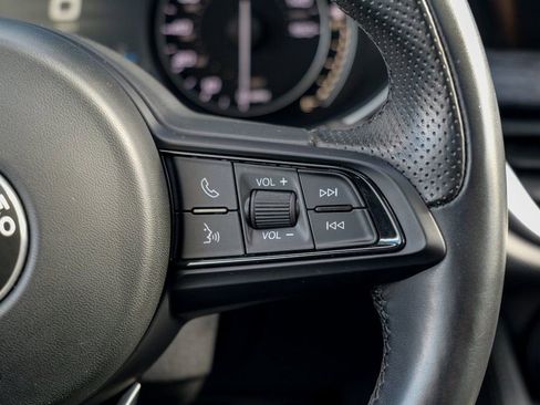 Used 2021 Alfa Romeo Stelvio Sprint w/ Sun & Sound Package image 41