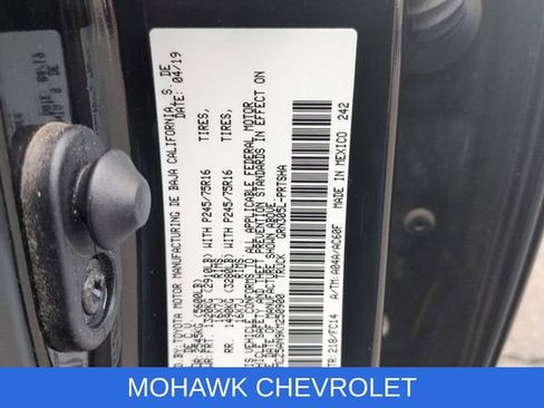 Used 2019 Toyota Tacoma SR5 image 32