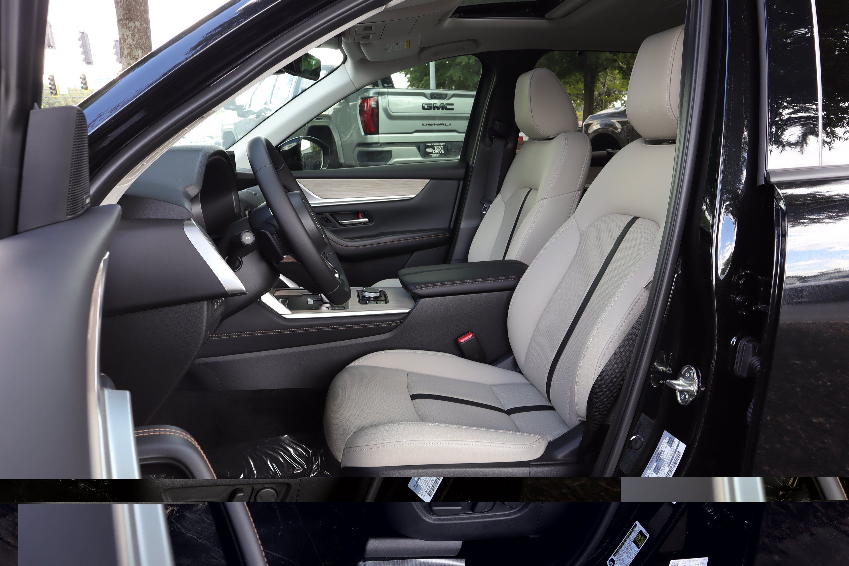 New 2026 MAZDA CX-70 3.3 Turbo w/ Premium Package AWD/4WD image 9