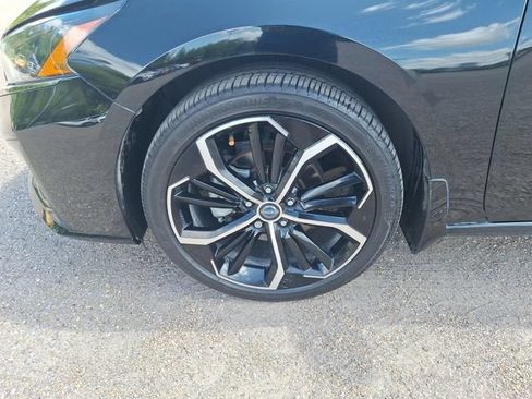 Certified 2024 Nissan Altima 2.5 SR w/ SR Premium Package FWD image 16