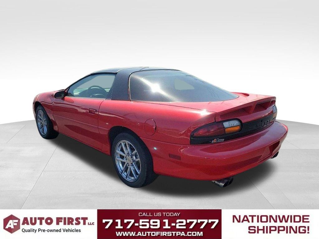 Used 2002 Chevrolet Camaro Z28 w/ SS Performance/Appearance Pkg RWD image 4