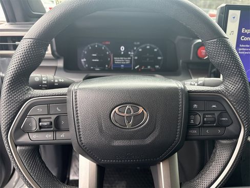 Used 2024 Toyota Tacoma TRD Sport image 26