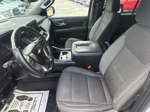 Used 2024 Chevrolet Tahoe LS AWD/4WD image 13