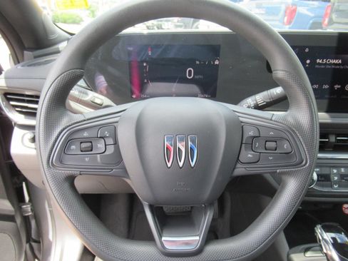 Used 2026 Buick Envista Preferred FWD image 20