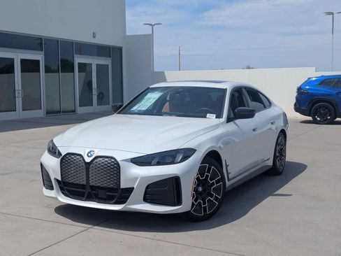New 2026 BMW i4 eDrive40 w/ M Sport Package RWD image 3
