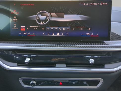 Used 2025 BMW X7 M60i AWD/4WD image 61