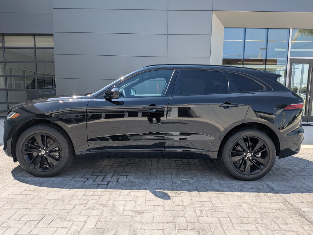 New 2026 Jaguar F-PACE R-Dynamic S AWD/4WD image 2