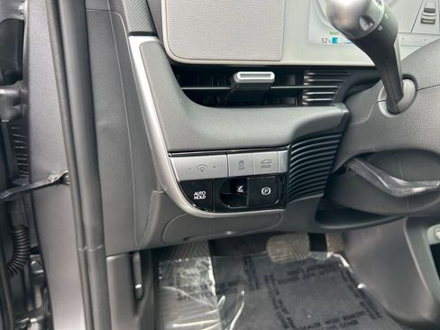 Used 2024 Hyundai Ioniq 5 Limited AWD/4WD image 20