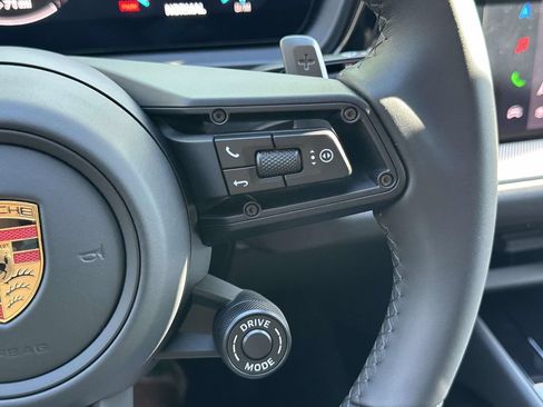 New 2026 Porsche Cayenne Coupe AWD/4WD image 22