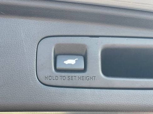Used 2025 Honda CR-V EX-L image 28