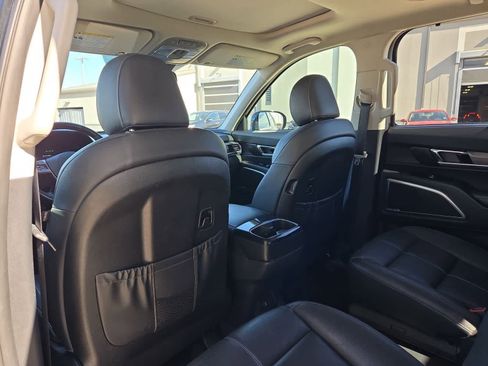 Used 2021 Kia Telluride SX w/ Nightfall Edition Package image 17