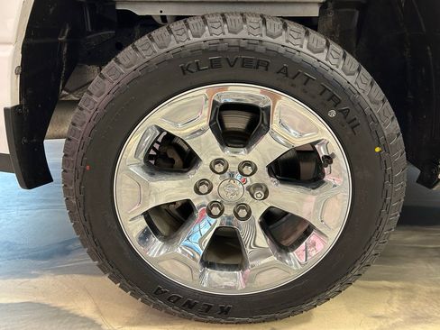 Used 2022 RAM 1500 Big Horn AWD/4WD image 25