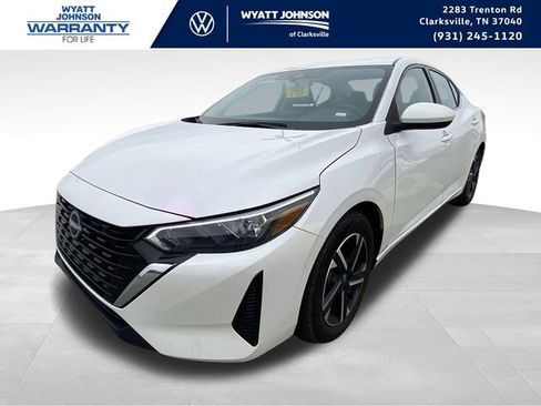 Used 2024 Nissan Sentra SV image 1