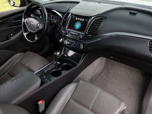 Used 2016 Chevrolet Impala LTZ FWD image 18
